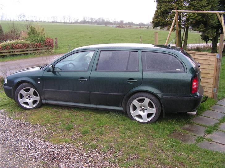 Skoda Octavia  SOLGT... billede 2
