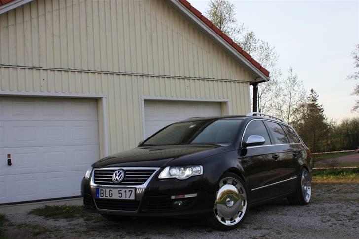 VW Passat Variant Highline billede 1