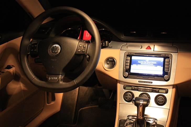 VW Passat Variant Highline billede 7