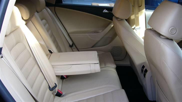 VW Passat Variant Highline billede 9