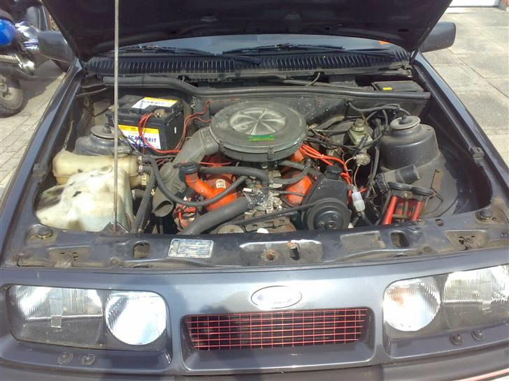 Ford Sierra 2.3 v6 5d ghia død billede 9