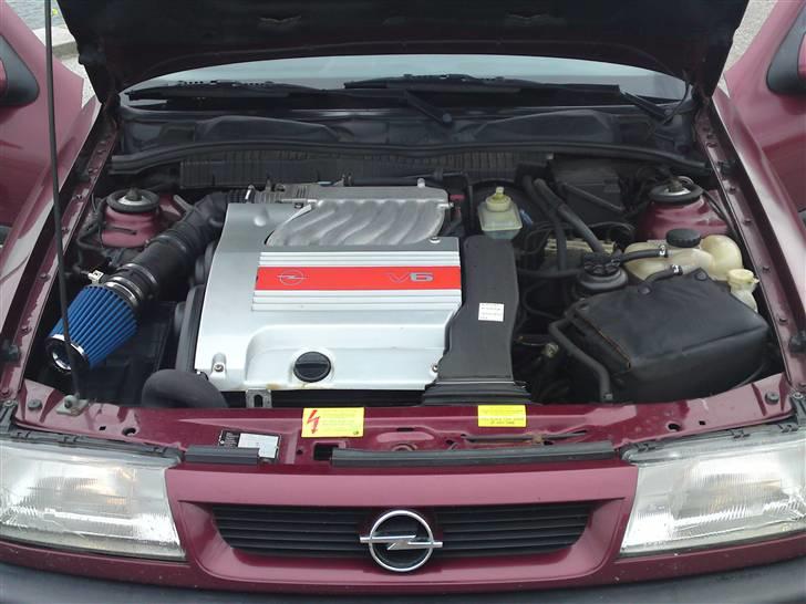 Opel vectra 2,5v6 billede 1