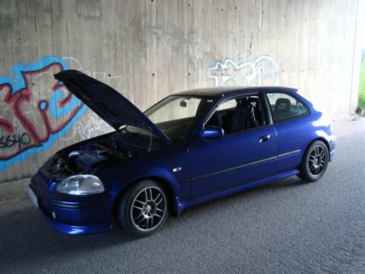 Honda civic VTI (gamle) billede 1