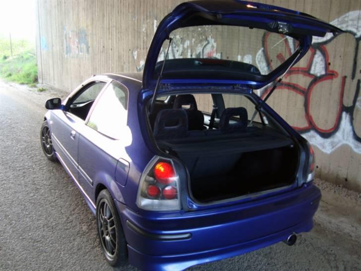 Honda civic VTI (gamle) billede 5