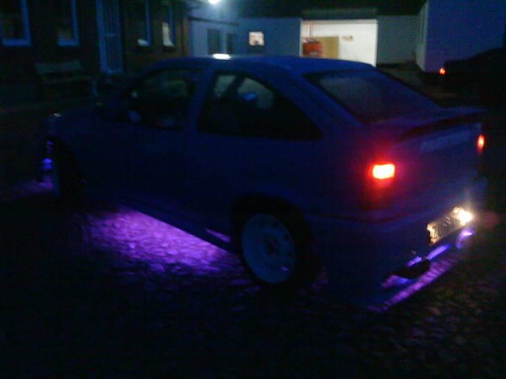 Opel kadett E  solgt til 15000 billede 13