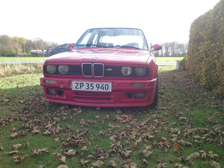 BMW e30 320i/325i M-Tech 2  billede 1