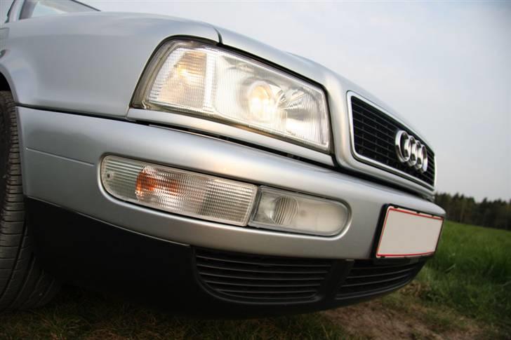 Audi 80 Cabriolet *solgt* - Final edition, bl.a kofangere som er mere runde. Blink og tågelygter som Porsche 993 billede 4