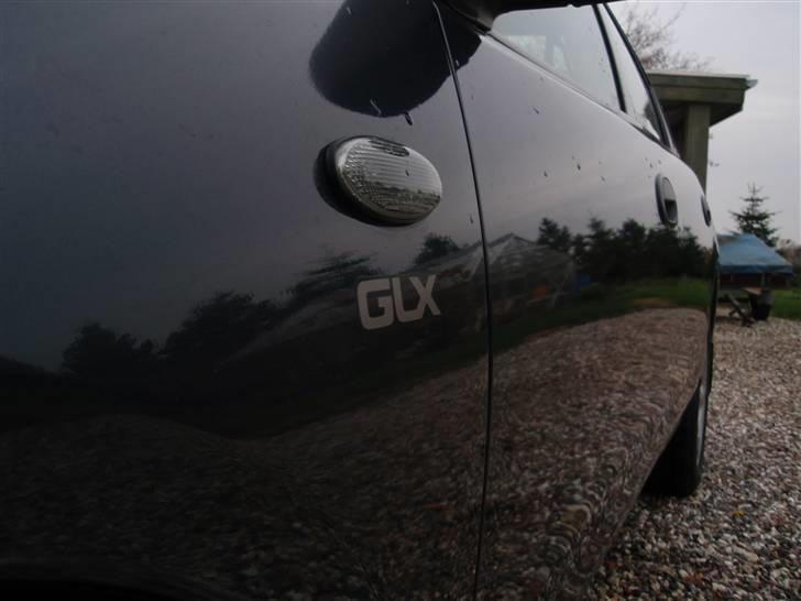 Mazda 323 BA Sedan 1,5 GLX - "Smoke" klarglas sideblink. billede 4