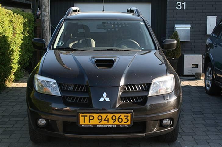 Mitsubishi Outlander 2.0 Turbo 4WD  billede 4