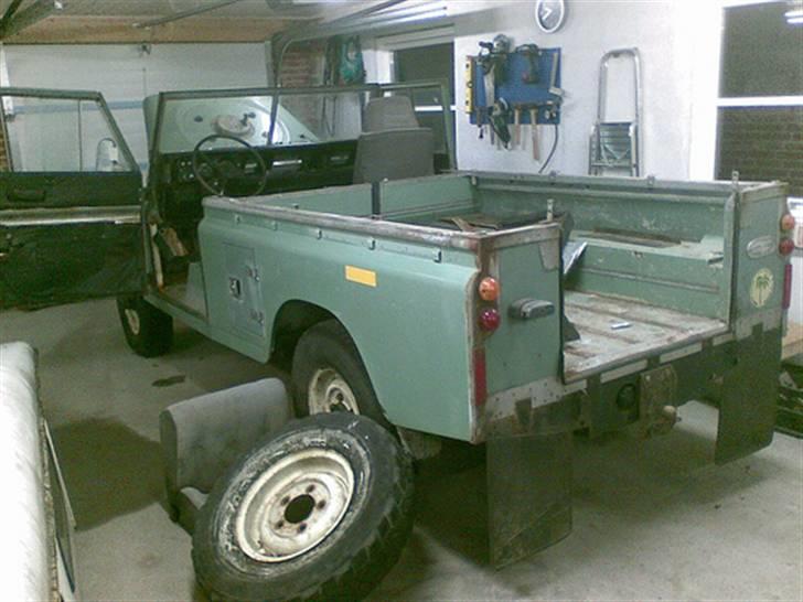 Land Rover 109" Series III billede 5