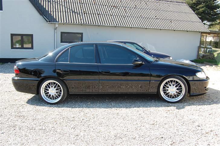 Opel Omega B MV6 (solgt) billede 4