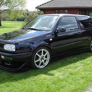 VW Golf 3 2,0 GTI SOLGT!