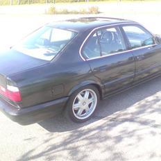 BMW 525I Solgt