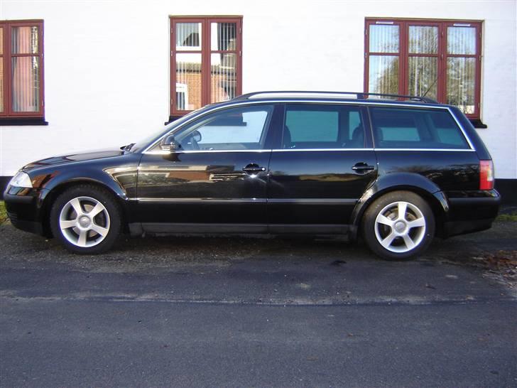 VW Passat (solgt) - 16" vinterhjul, venligst udlånt af Seat billede 7