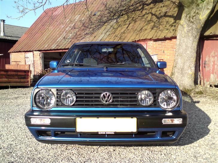 VW Golf 2 - Ny front, mangler lige et med tågelygterne billede 3