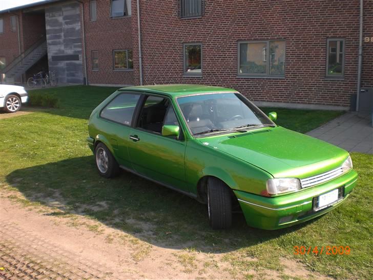 VW Polo Coupé *SOLGT* billede 2