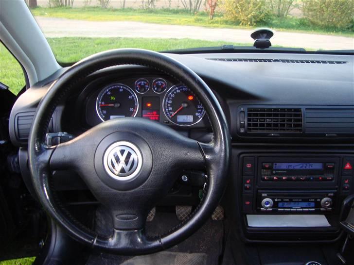 VW Passat Variant TDI Solgt billede 3