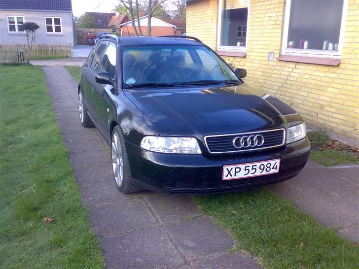 Audi A4 Avant  billede 1