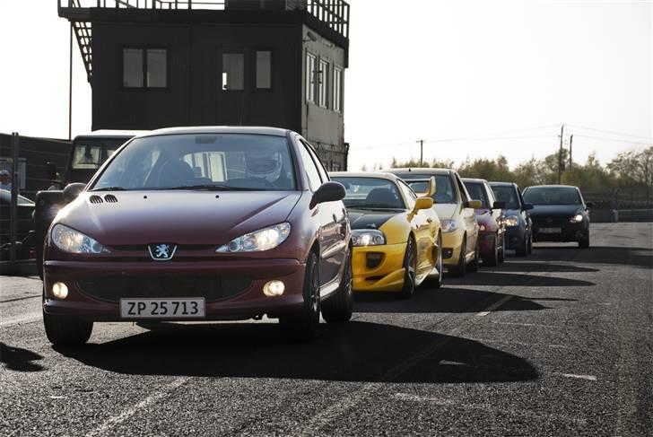 Toyota Supra - På lur i pitlane billede 12