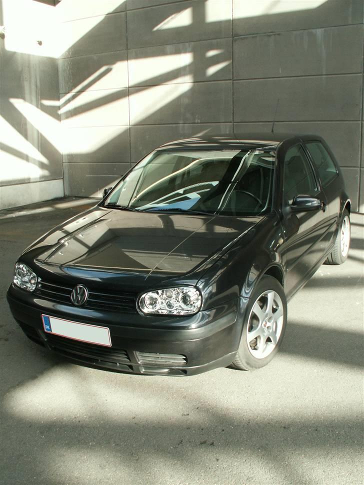 VW Golf 4 billede 2