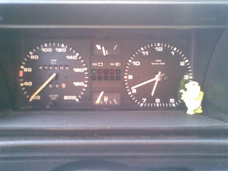 VW Golf 2 (Den Semirøde) - Min lille grøn Dino(: billede 4