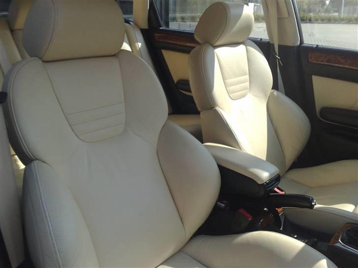 Audi A6 Avant 2,5 TDI QUATTRO "SOLGT" billede 6