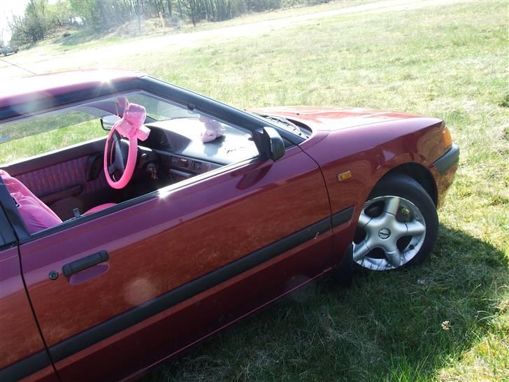 Mazda 323 BG TIL SALG billede 4