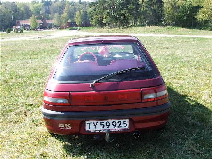 Mazda 323 BG TIL SALG billede 5