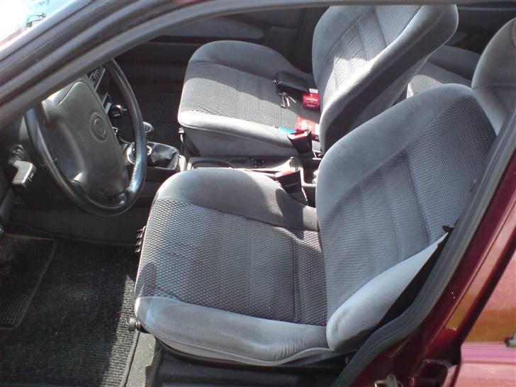 Opel Vectra 2.5i v6 cdx SOLGT billede 7