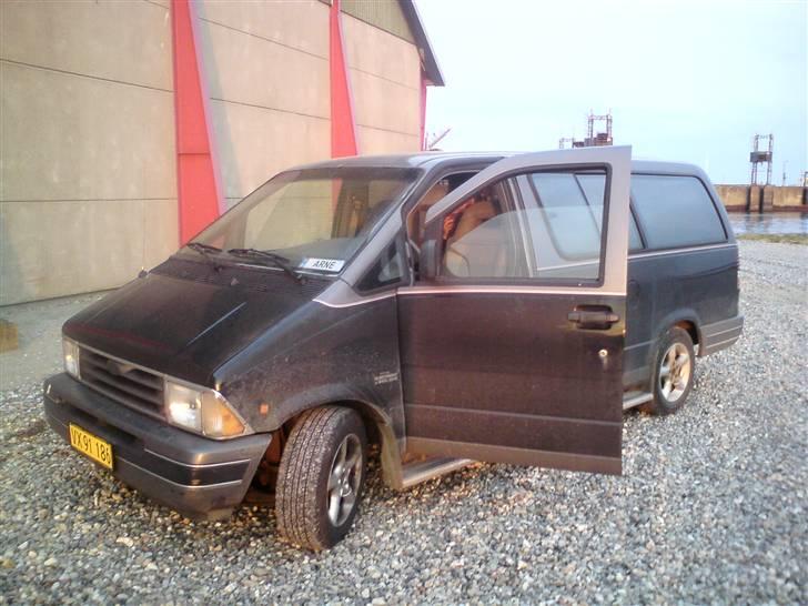 Ford Aerostar *Solgt* billede 2