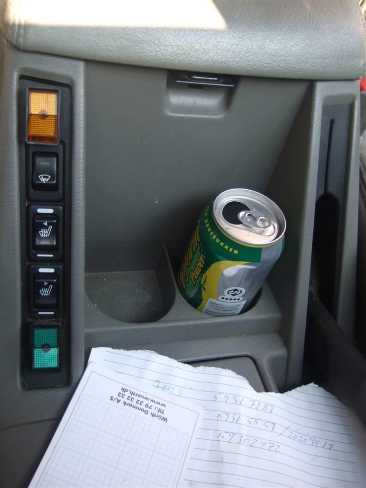 Nissan Patrol GR Intercooler  - Den gule knab er til blitz blinket den grønne er til arbejdes lys på blitz blinket :D  billede 16