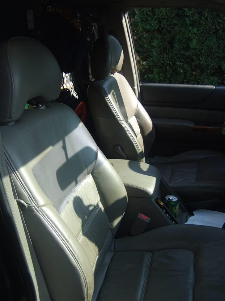 Nissan Patrol GR Intercooler  - Dejligt med læder sedder. bare en ulempe når det bliver varmt :) billede 17