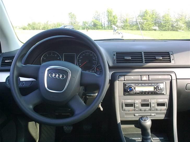 Audi A4 solgt billede 11