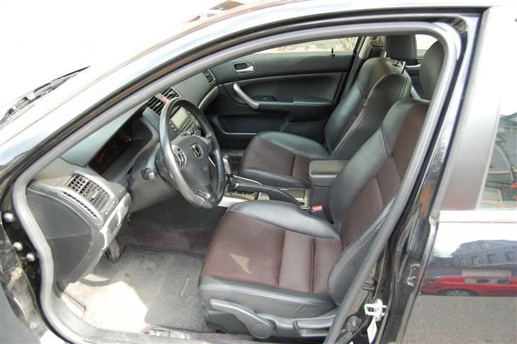 Honda Accord 2.0 aut. SOLGT - Sommer 2009 interiør billede 15
