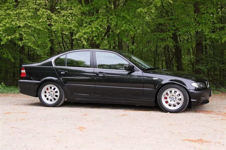 BMW 325i - SOLGT billede 2