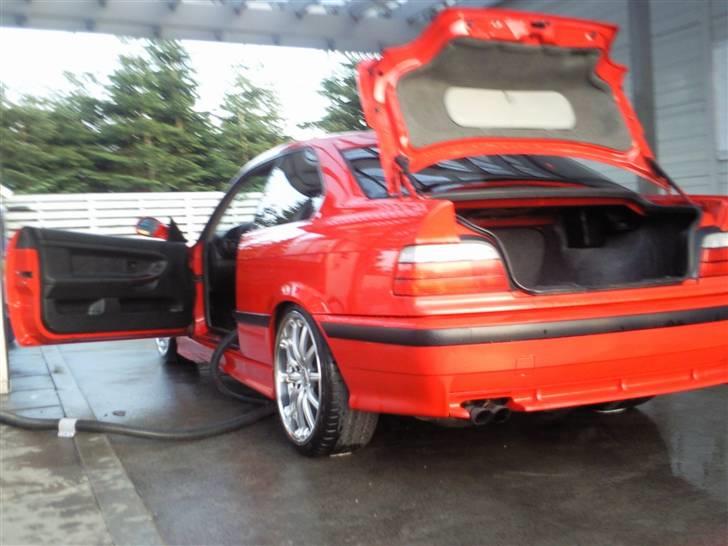 BMW 328i byttet billede 3