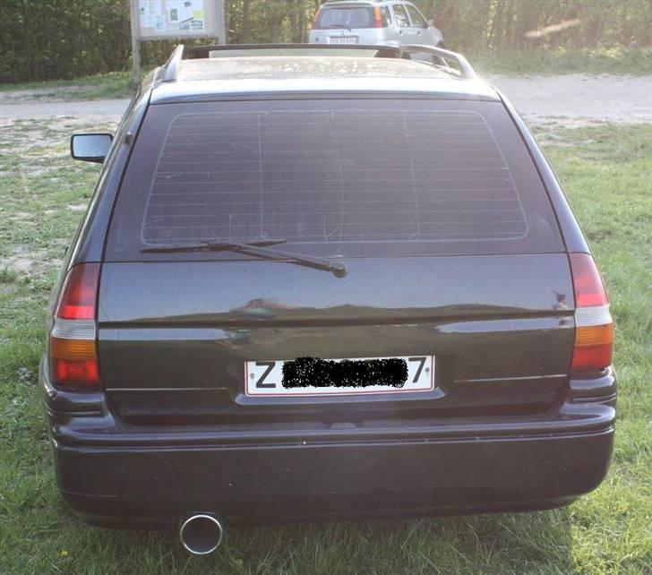 Ford escort 1,6 "DØDE TIL SYN" billede 2