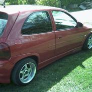 Opel corsa b 1.4 16v sport  