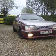 Opel Senator A2 3.0e Solgt