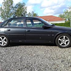 Opel vectra b solgt