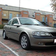 Opel Vecta B