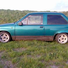 Opel corsa a  SOLGT