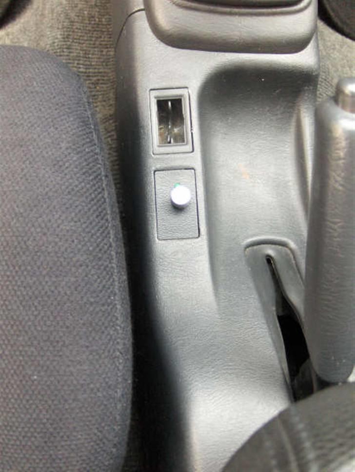 Toyota Corolla 1,3 I STW [SOLGT] - Bas remotem til at justere bassen.. billede 15