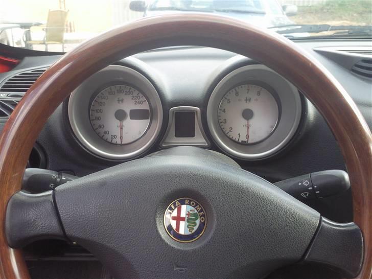 Alfa Romeo 156 SOLGT billede 11