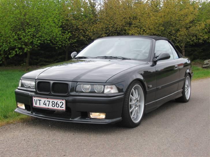 BMW 325I CAB  SOLGT billede 3