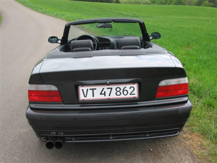 BMW 325I CAB  SOLGT billede 11
