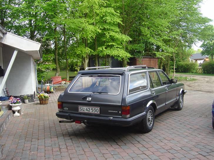 Ford granada (solgt) billede 4