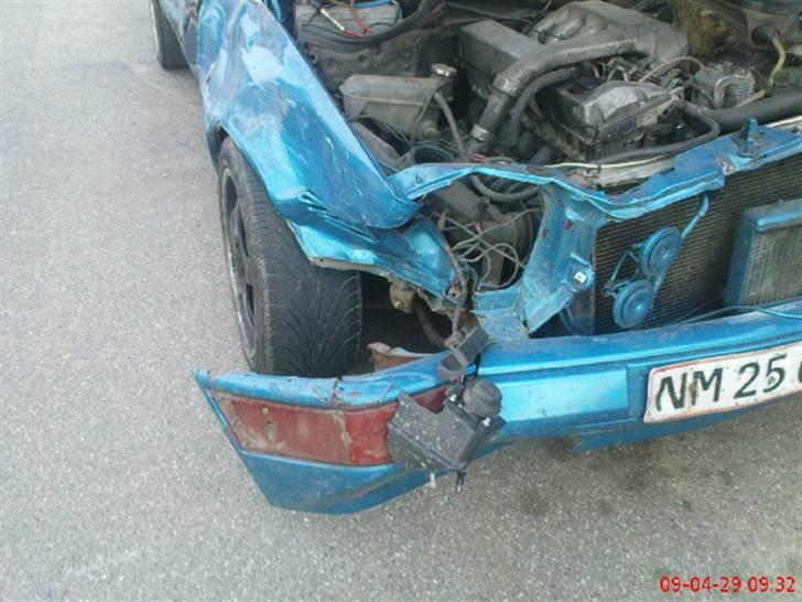 Mercedes Benz 250D 124 *RIP* billede 13