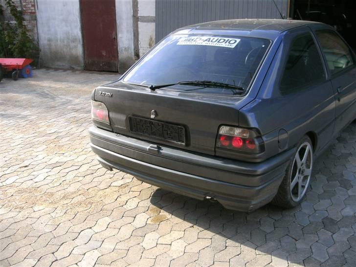 Ford escort 1,8 billede 3