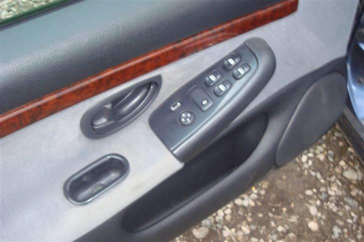 Peugeot 406 solgt billede 5